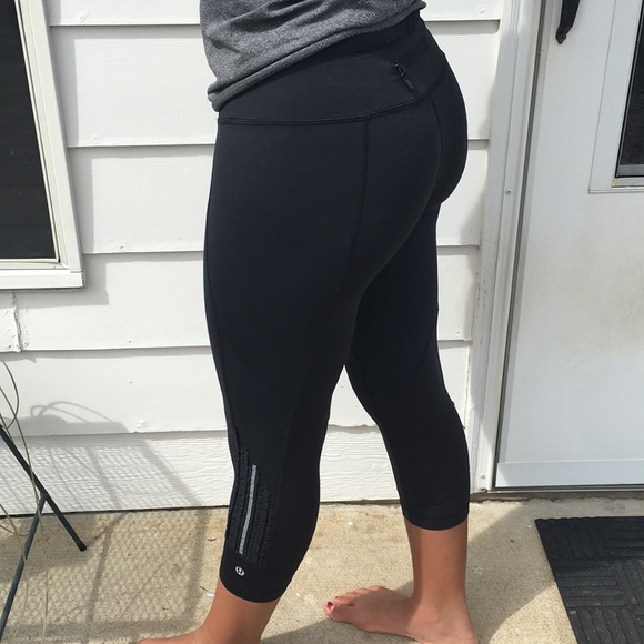 Lululemon Reflective Ruffle Crop 